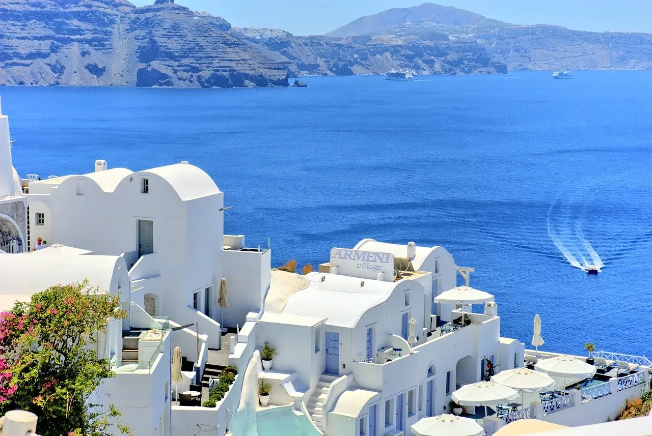 /img/4904-santorini-honeymoon-packages-sunset.webp