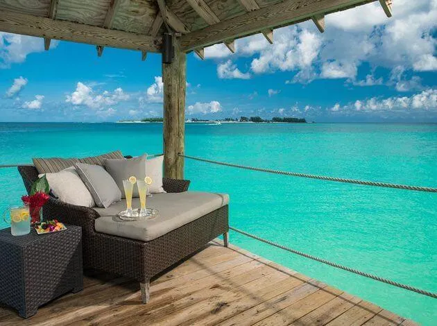 4946 sandals royal bahamian resort