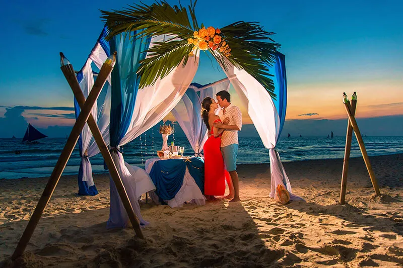 5063 myanmar honeymoon couple sunrise