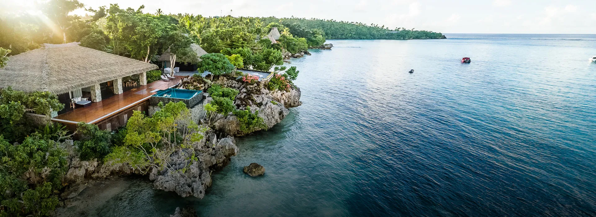 /img/5068-fiji-romantic-dinner.webp