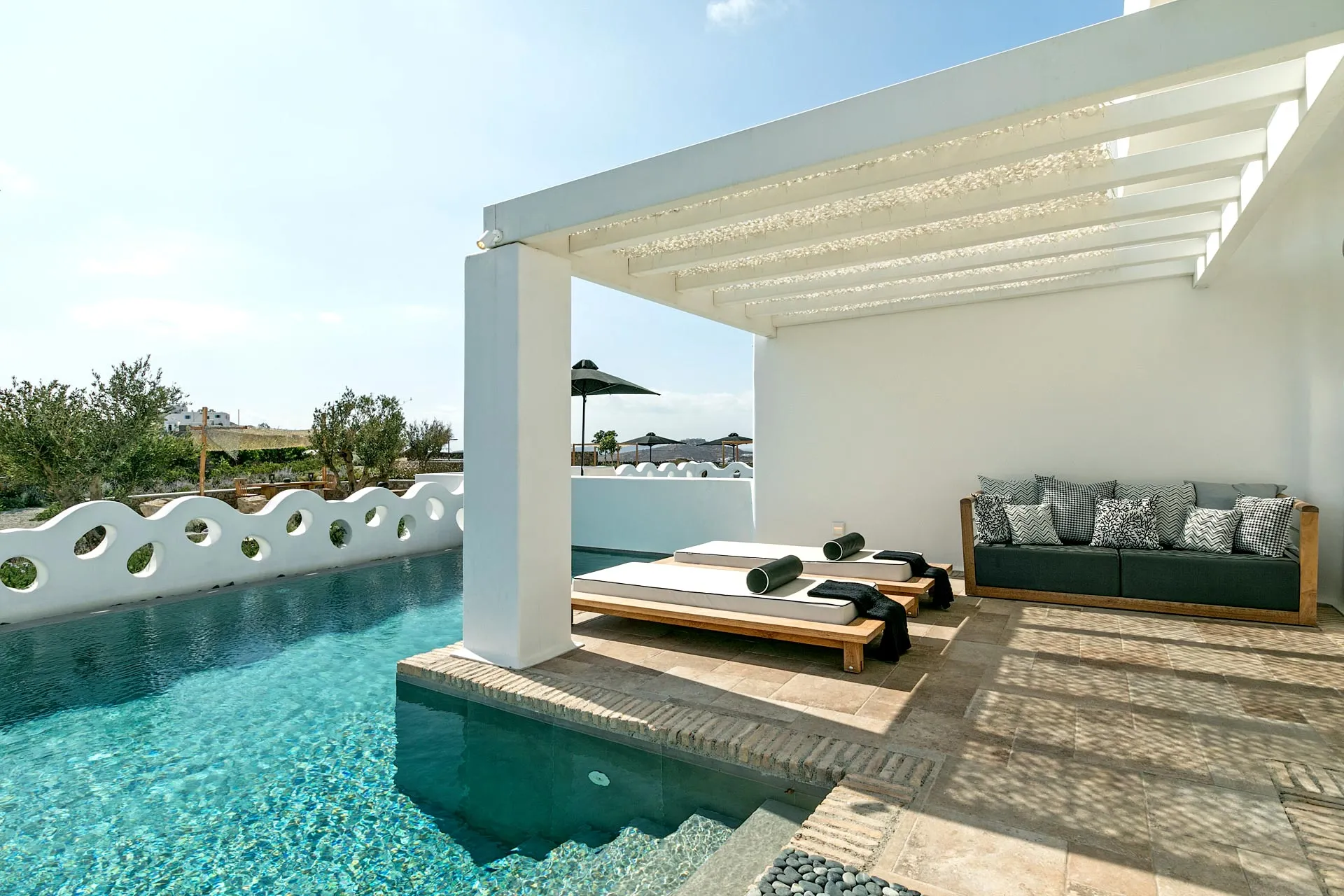 /img/5103-romantic-honeymoon-activities.webp