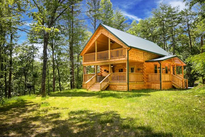 5152 cabin fireplace romantic